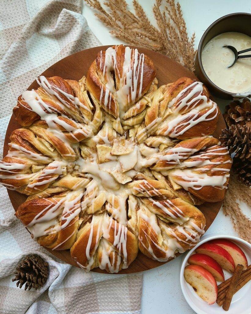 Cinnamon Apple Star Bread With Maple Icing That Bread Lady 3926