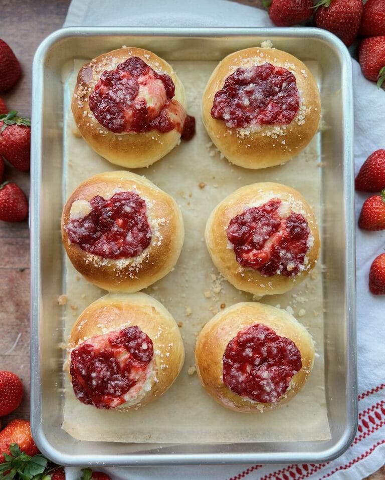 Strawberry Cream Cheese Rolls